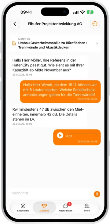 Chat zwischen Auftraggeber und Trockenbaubetrieb mit Text- und Sprachnachricht