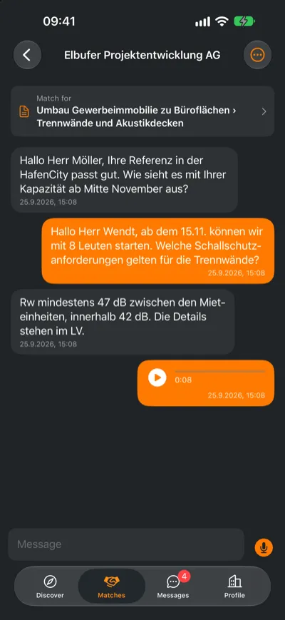 Chat egy megbízó és egy szárazépítő vállalkozás között szöveges és hangüzenettel